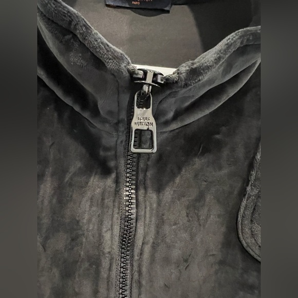 Authentic Rare Louis Vuitton Multi-Pocket Half-Zip Sweatshirt - Picture 2 of 9